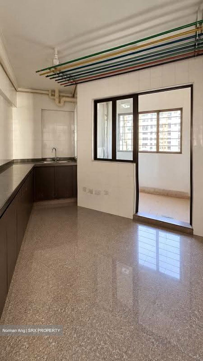 Blk 288D Jurong East Street 21 (Jurong East), HDB 5 Rooms #634220241